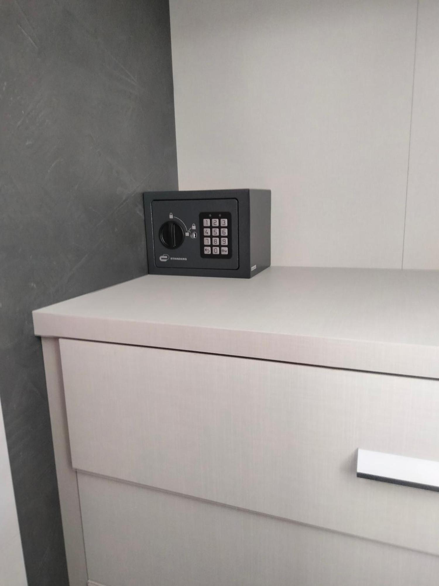 Azzurra Guest House Vaticano Рим Екстер'єр фото